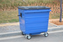 Thùng rác kim loại